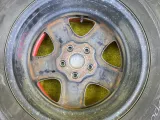 Колеса на дисках  5x114.3 c шинами TOYO 215/70R16