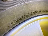 Шина Bridgestone 265/65R17