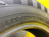 Шины Dunlop 205/70R15 Шины Dunlop 205/70R15