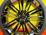 Колеса на дисках Lexus 5x114.3 c шинами Yokohama 255/35R22