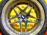 Колеса на дисках Bmw 5x120 c шинами Bridgestone 275/40R20