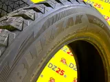 Шины Bridgestone 235/60R17 Шины Bridgestone 235/60R17