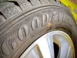 Шины Goodyear 195/65R15 Шины Goodyear 195/65R15