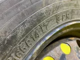 Колесо на диске Nissan 4x114.3 c шиной Toyo 165/80R14