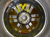 Колеса на дисках Aqua 4x100 c шинами Boto 185/65R15 Колеса на дисках Aqua 4x100 c шинами Boto 185/65R15