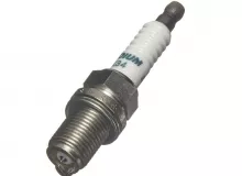 Свеча зажигания DENSO