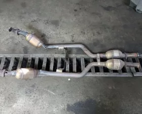 катализатор Mercedes-Benz S-CLASS/S320/S500/S400/S600/S430/S350 2003 катализатор Mercedes-Benz S-CLASS/S320/S500/S400/S600/S430/S350 2003