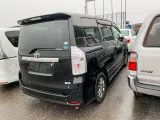 Коврики комплект Toyota Voxy 2012/ЛЕВЫЙ/ПРАВЫЙ/ПЕРЕДНИЙ/ЗАДНИЙ 5854028B80B3 ZRR70W/ZRR70G/ZRR70/ZRR75G/ZRR75W/ZRR75 3ZRFAE
