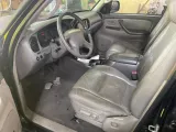 Тормозные колодки Toyota Sequoia/Tundra 2001/Цвет 202 044650C012 UCK35L/UCK45L/UCK31L/UCK41L 2UZFE, переднее