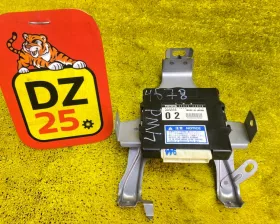 блок управления 4wd Toyota ISIS 2010/Цвет 1F7