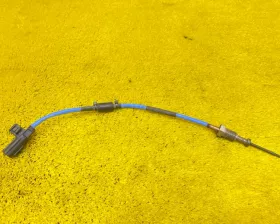 Лямбда-зонд Mazda