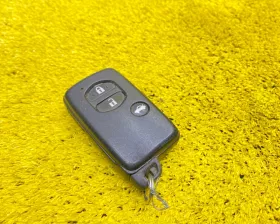 ключ зажигания TOYOTA AVENSIS 2012/Цвет 209
