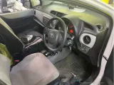 Компрессор кондиционера TOYOTA VITZ/YARIS 2010/Цвет 040 8831052710 KSP130/NSP131/NHP130/NSP130/NSP135/NCP131 1KRFE, передний