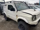 Крыло SUZUKI JIMNY WIDE 1997/Цвет Z2A 5861181A00 JB33W G13B, переднее правое