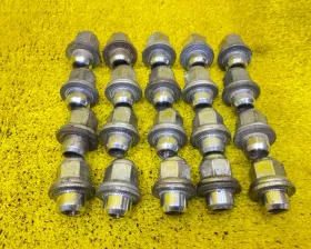 гайка на колесо TOYOTA RAV4 2002/Цвет 1D4 гайка на колесо TOYOTA RAV4 2002/Цвет 1D4
