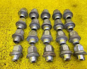 гайка на колесо TOYOTA VOXY/NOAH 2010/Цвет 070 гайка на колесо TOYOTA VOXY/NOAH 2010/Цвет 070