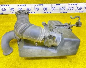 корпус воздушного фильтра TOYOTA RAV4 2001/Цвет 064 корпус воздушного фильтра TOYOTA RAV4 2001/Цвет 064