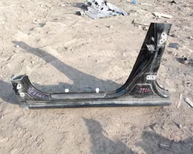 порог кузова Toyota COROLLA FIELDER/COROLLA AXIO 2010/Цвет 202