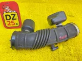 Патрубок воздушного фильтра Suzuki Escudo 2009 1388079K00 TDB4W N32A, передний