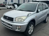 Колпак запасного колеса Toyota Rav4 2001/Цвет 1D4 6477342010 ACA21W/ACA21/ACA20W/ACA20/ACA22/ACA23/ACA26/ACA28/ZCA25/ZCA25W/ZCA26/ZCA26W 1AZFSE, задний