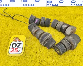 подушка кузова Toyota LAND CRUISER PRADO 1993/Цвет 20Y подушка кузова Toyota LAND CRUISER PRADO 1993/Цвет 20Y