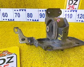 подушка коробки передач TOYOTA VELLFIRE/ALPHARD/ESTIMA/PREVIA/TARAGO 2013