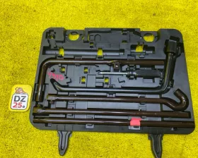 инструментальный ящик Toyota LAND CRUISER PRADO 2021/Цвет 070