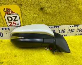 уши TOYOTA NOAH/VOXY/ESQUIRE 2015/Цвет 070