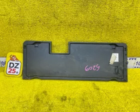 инструментальный ящик MITSUBISHI DEBONAIR 1997