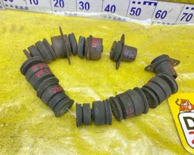 подушка кузова Toyota LAND CRUISER/LAND CRUISER CYGNUS/LX470 1999/Цвет 057 подушка кузова Toyota LAND CRUISER/LAND CRUISER CYGNUS/LX470 1999/Цвет 057