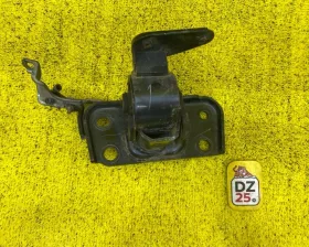 подушка коробки передач TOYOTA ALPHARD/VELLFIRE 2010