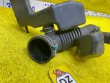 Патрубок воздушного фильтра Toyota Land Cruiser Prado/Hilux Surf 2003 1788162200 VZJ121/VZJ120W/VZJ120/VZJ121W/VZJ125W/VZJ125/VZN210W/VZN215W 5VZFE, передний
