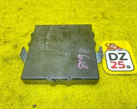 Блок управления двс TOYOTA