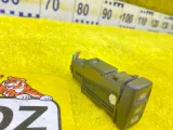 Кнопка включения подогрева сидений Toyota Land Cruiser/Land Cruiser Cygnus/Lx470 2000/Цвет 4M9 8475160080 UZJ100/UZJ100L/UZJ100/FZJ100/FZJ105/HDJ100/HDJ100L/HDJ101/HDJ101K/HZJ105/HZJ105L 2UZFE, передняя левая