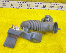патрубок воздушного фильтра TOYOTA LAND CRUISER PRADO/HILUX SURF 2003