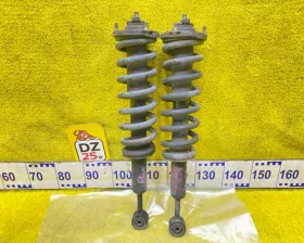 СТОЙКА ПАРА ЛЕВАЯ И ПРАВАЯ TOYOTA