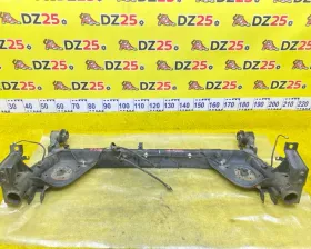 Задняя балка NISSAN