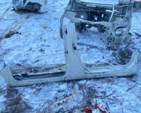 порог кузова HONDA FREED/FREED SPIKE 2012/Цвет NH624P