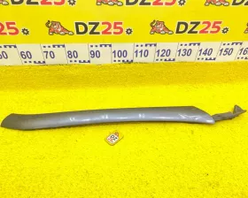 Молдинг лобового стекла Mercedes-Benz