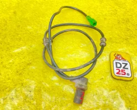 Датчик abs Mercedes-Benz