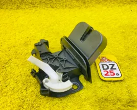 замок 5-й двери VAG Q7 2007 замок 5-й двери VAG Q7 2007