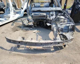 Телевизор Mercedes-Benz