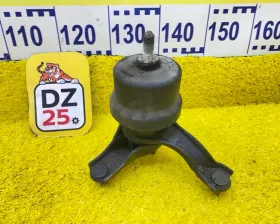 Подушка двигателя TOYOTA