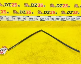 Молдинг лобового стекла TOYOTA