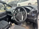 Корпус воздушного фильтра Toyota Noah 2014/Цвет 1F7 1770037292 ZWR80G 2ZRFXE, передний