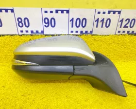 уши TOYOTA NOAH/VOXY/ESQUIRE 2014/Цвет 1F7