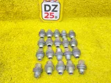 Гайка на колесо Toyota Land Cruiser 2002/Цвет 057 9094201103 UZJ100W 2UZFE
