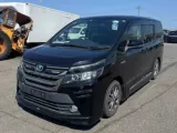 Радиатор основной Toyota Voxy 2014/Цвет 202 1640037280 ZWR80G 2ZRFXE, передний