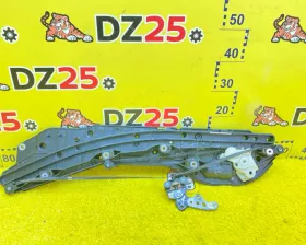 доводчик двери TOYOTA VOXY 2014/Цвет 202