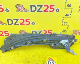 доводчик двери TOYOTA VOXY 2014/Цвет 221